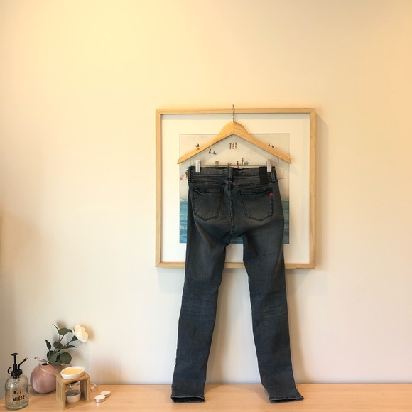 Korean brand dark blue skinny jeans - Picture 2 of 6